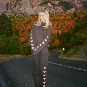 "Heart on My Sleeve" Sweatpants in Charcoal Gray